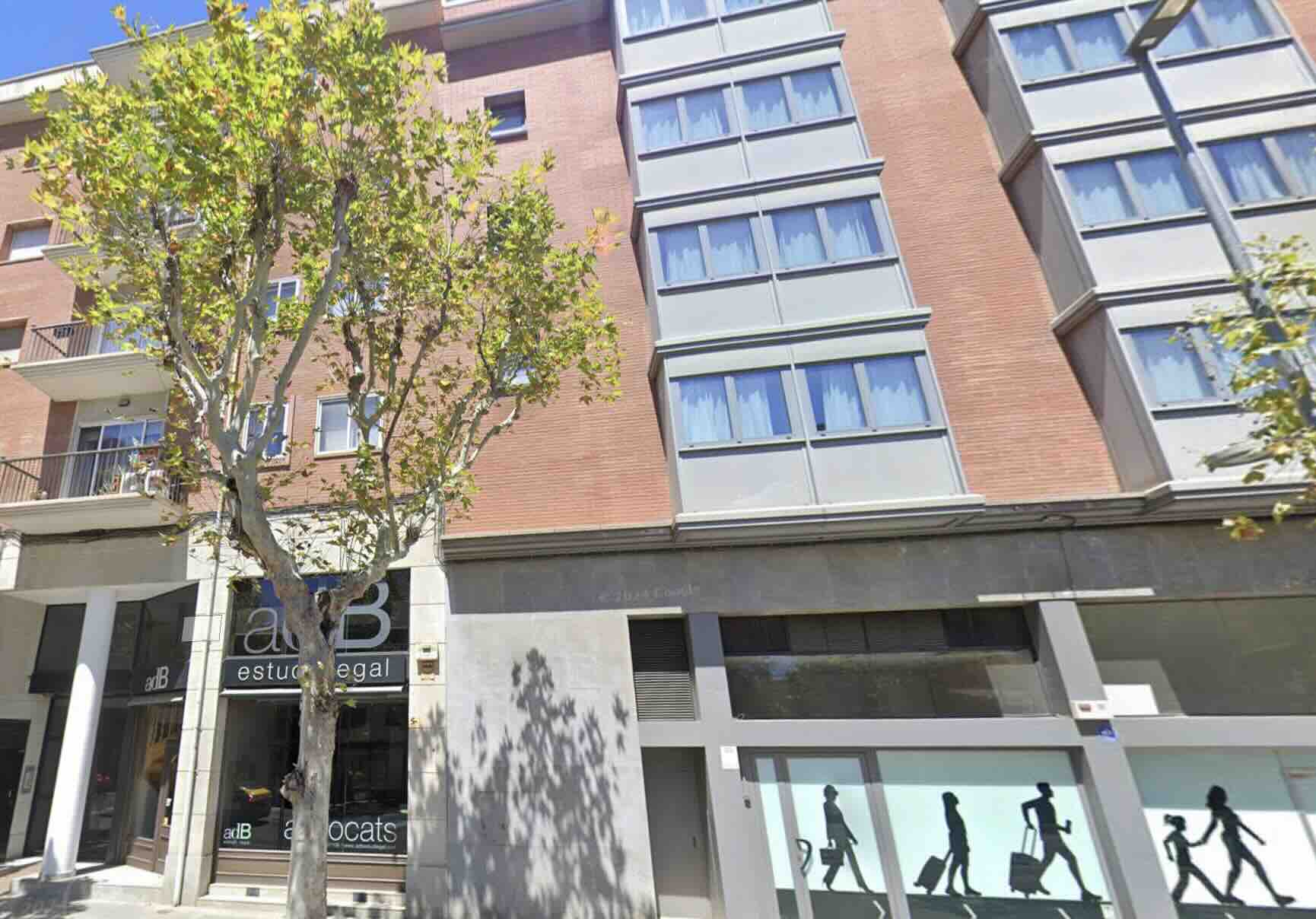 Inmueble en C. Laureà Mirò, 290–296 Esplugues de Llobregat (Barcelona)