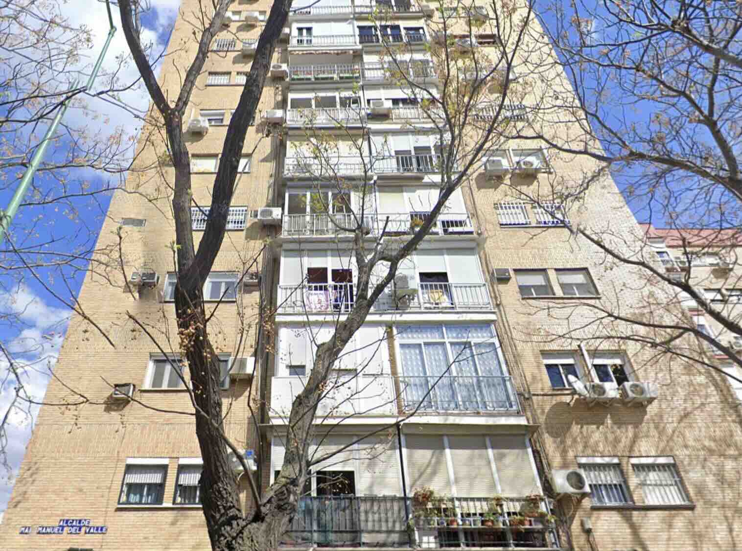 Piso-AV ALCALDE MANUEL DEL VALLE 26 -SEVILLA