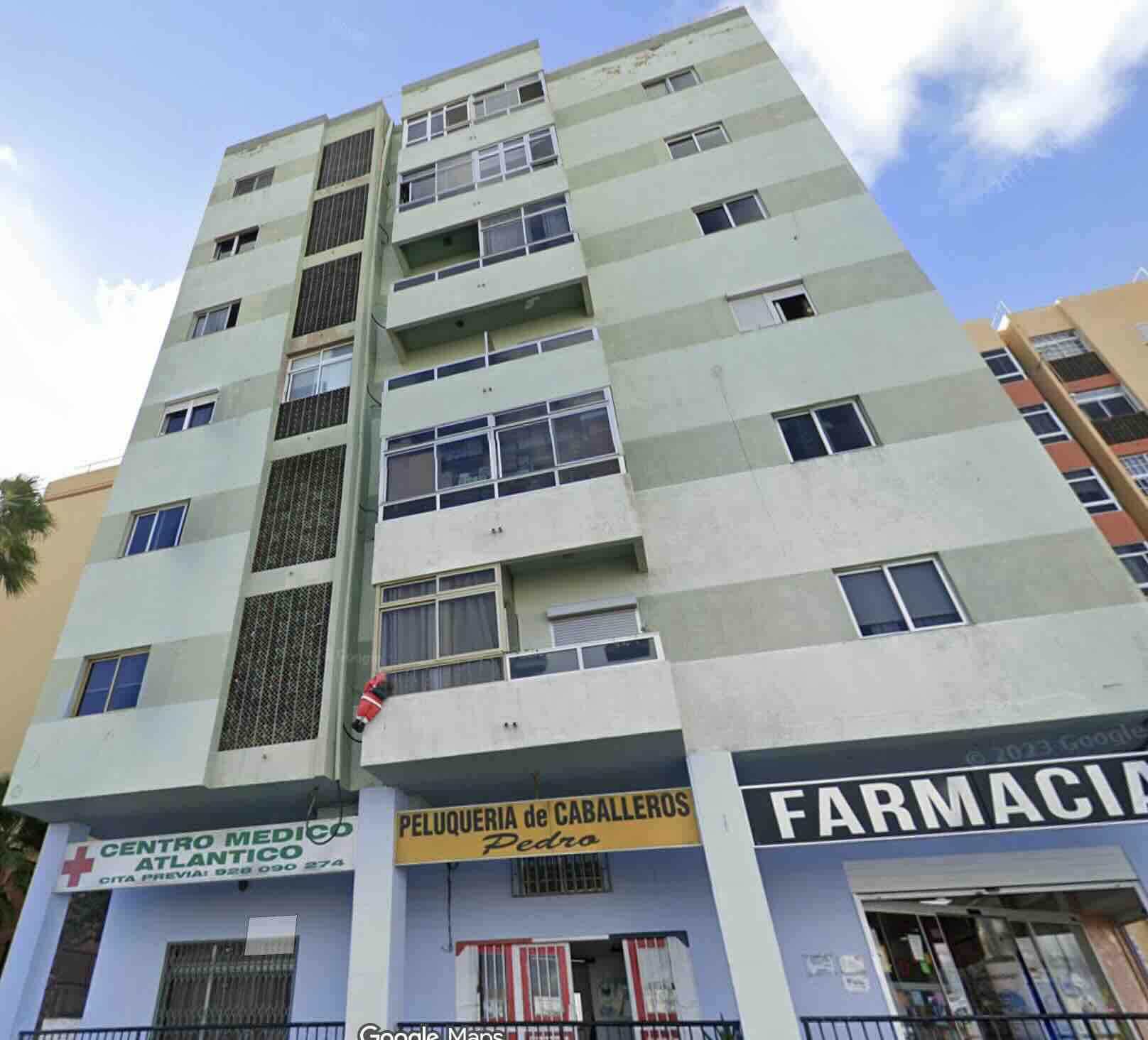 AV AVDA GUILLERMO SANTANA RI 13 -LAS PALMAS DE GRAN CANARIA