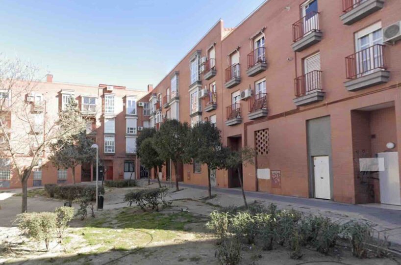 C. Altos de Cabrejas, 14