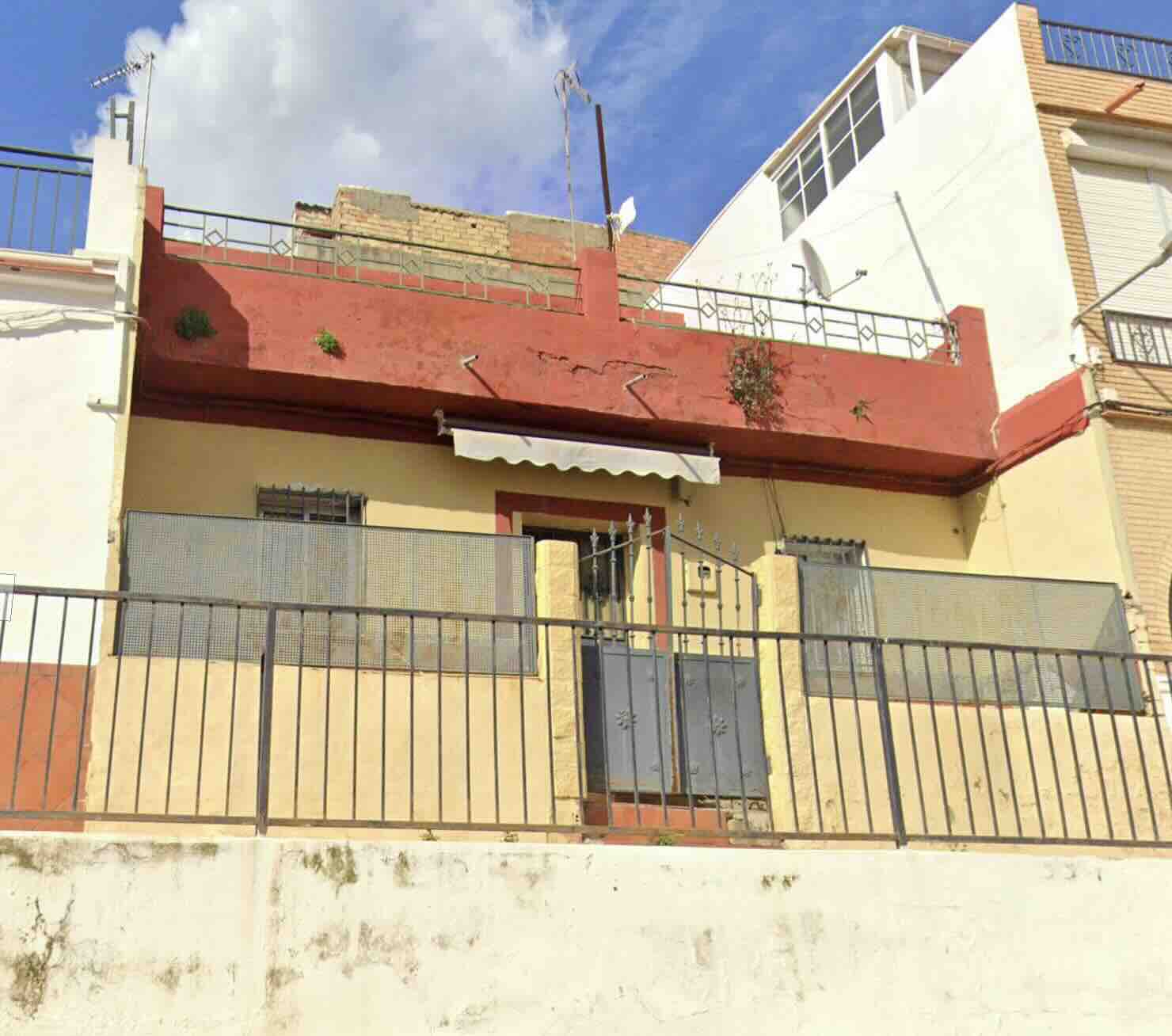 CL CAÑO RONCO 64 - CAMAS (SEVILLA)