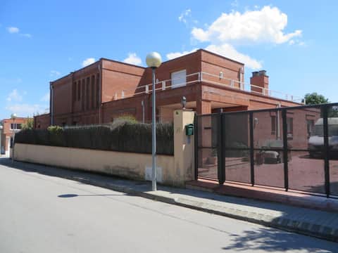 Vivienda en CL. CARRER 05, N.28, Cerdanyola Del Valles, 8290