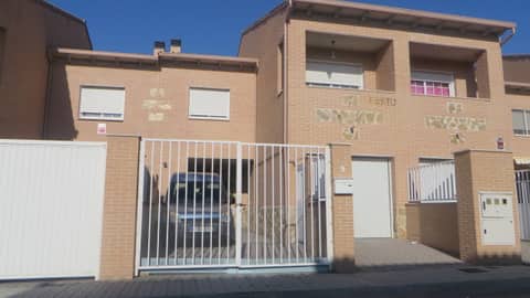 Vivienda en CL. P-304 DEL SECTOR  8, N.9, P.SP, Yuncos, 45210