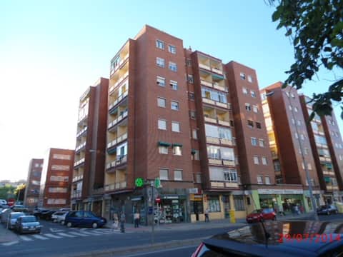 Vivienda en Pinos 2 . 3 7, Salamanca